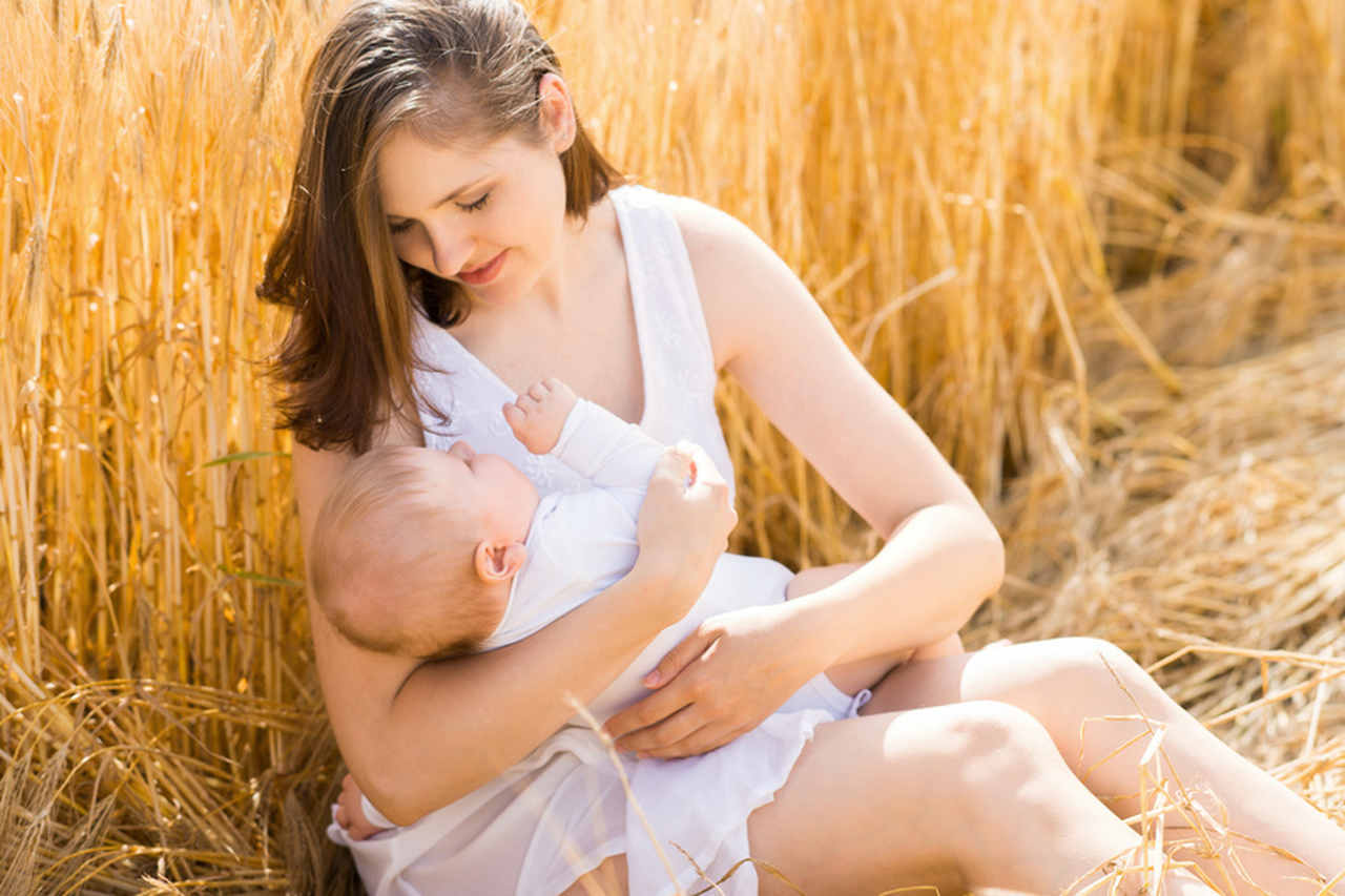 Diet while breastfeeding – busting the myths!